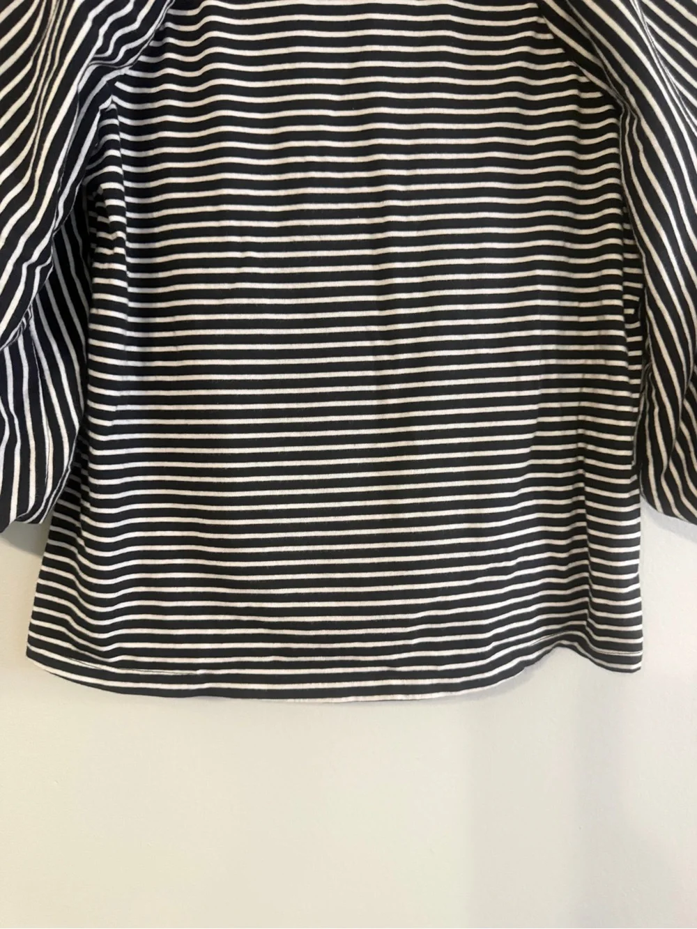 Banana Republic Black & White Striped Puff-Sleeve Top size XS